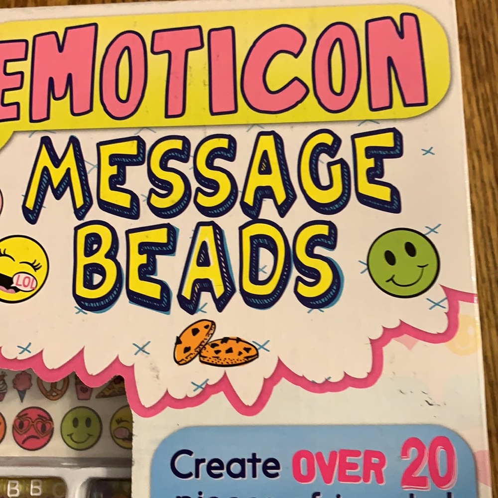 Emoticon message beads kit - Picture 3 of 7
